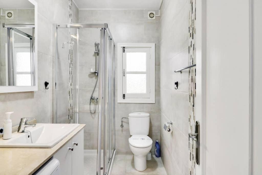Capistrano Village, 1 Bedroom + Free Wi-Fi نيرخا المظهر الخارجي الصورة