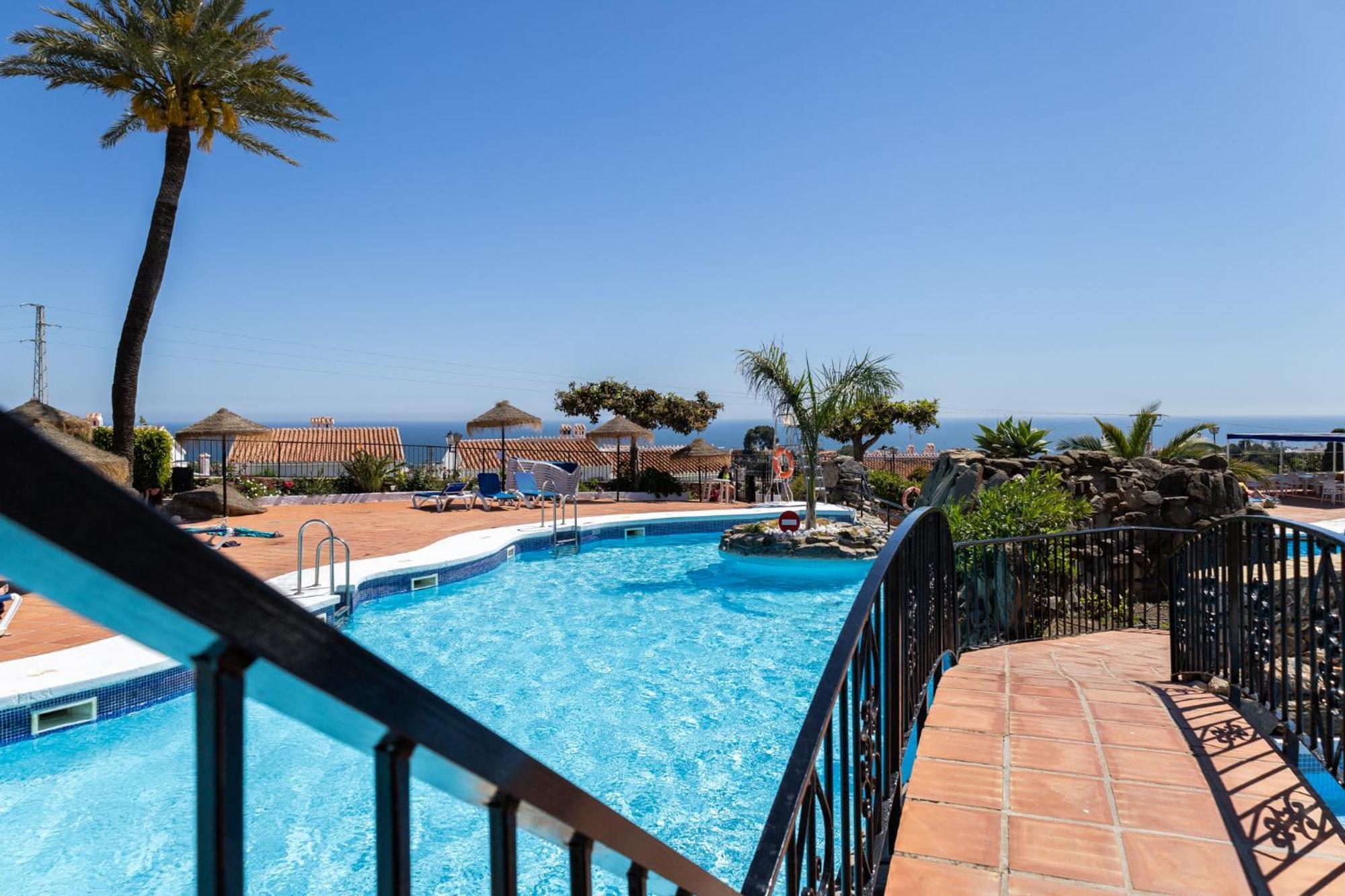 Capistrano Village, 1 Bedroom + Free Wi-Fi نيرخا المظهر الخارجي الصورة