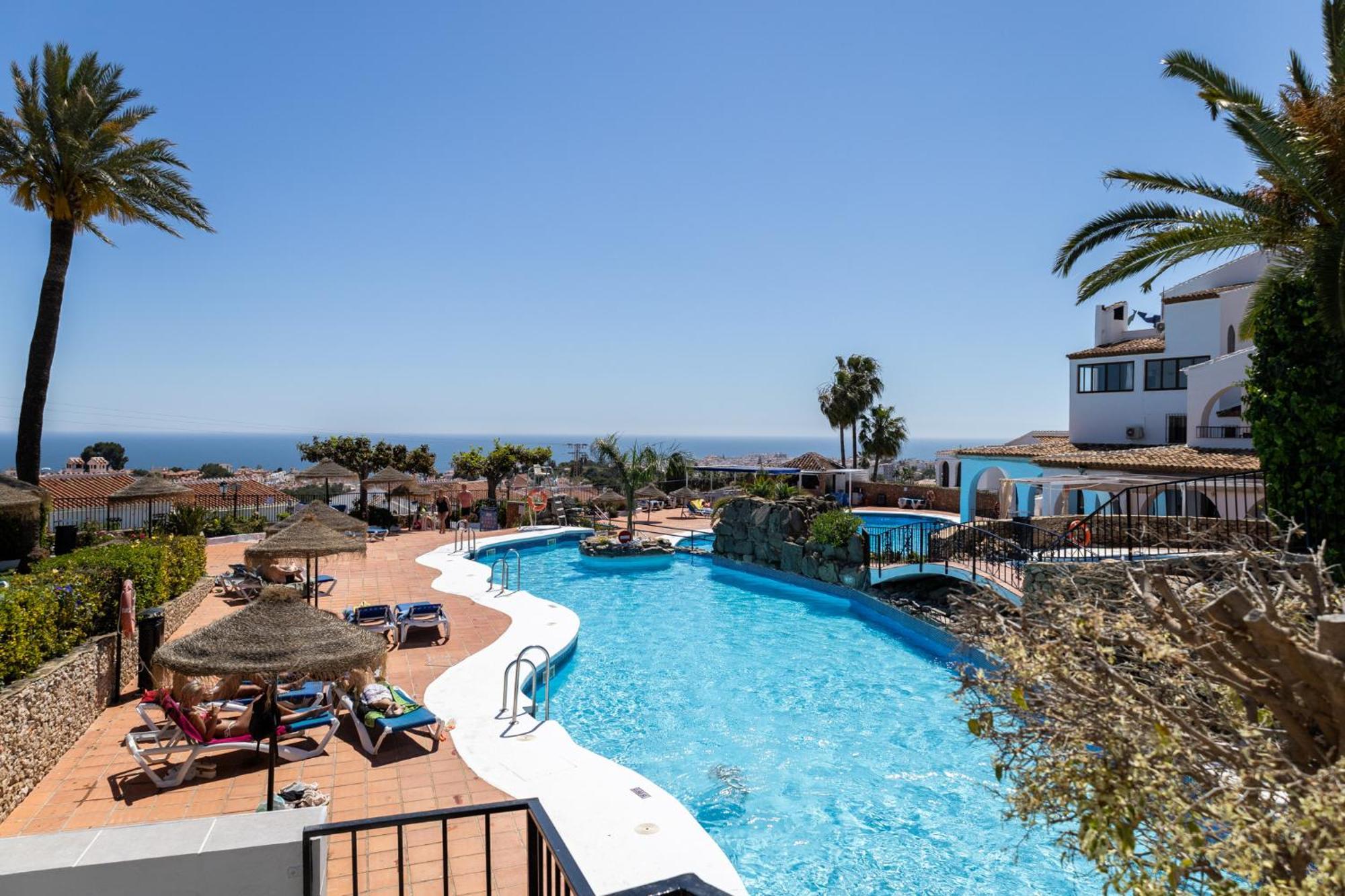 Capistrano Village, 1 Bedroom + Free Wi-Fi نيرخا المظهر الخارجي الصورة